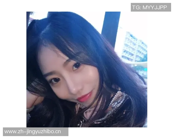 足球明星颜值大比拼女神级球员的魅力瞬间合集